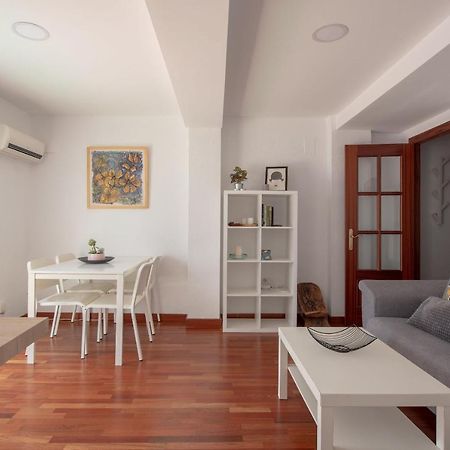 Calle San Jacinto, 57 Apartamento Sevilla Kültér fotó