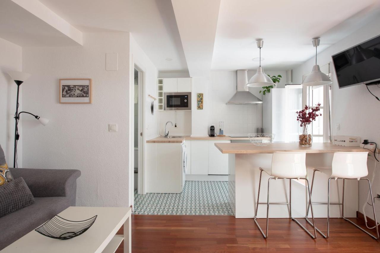 Calle San Jacinto, 57 Apartamento Sevilla Kültér fotó