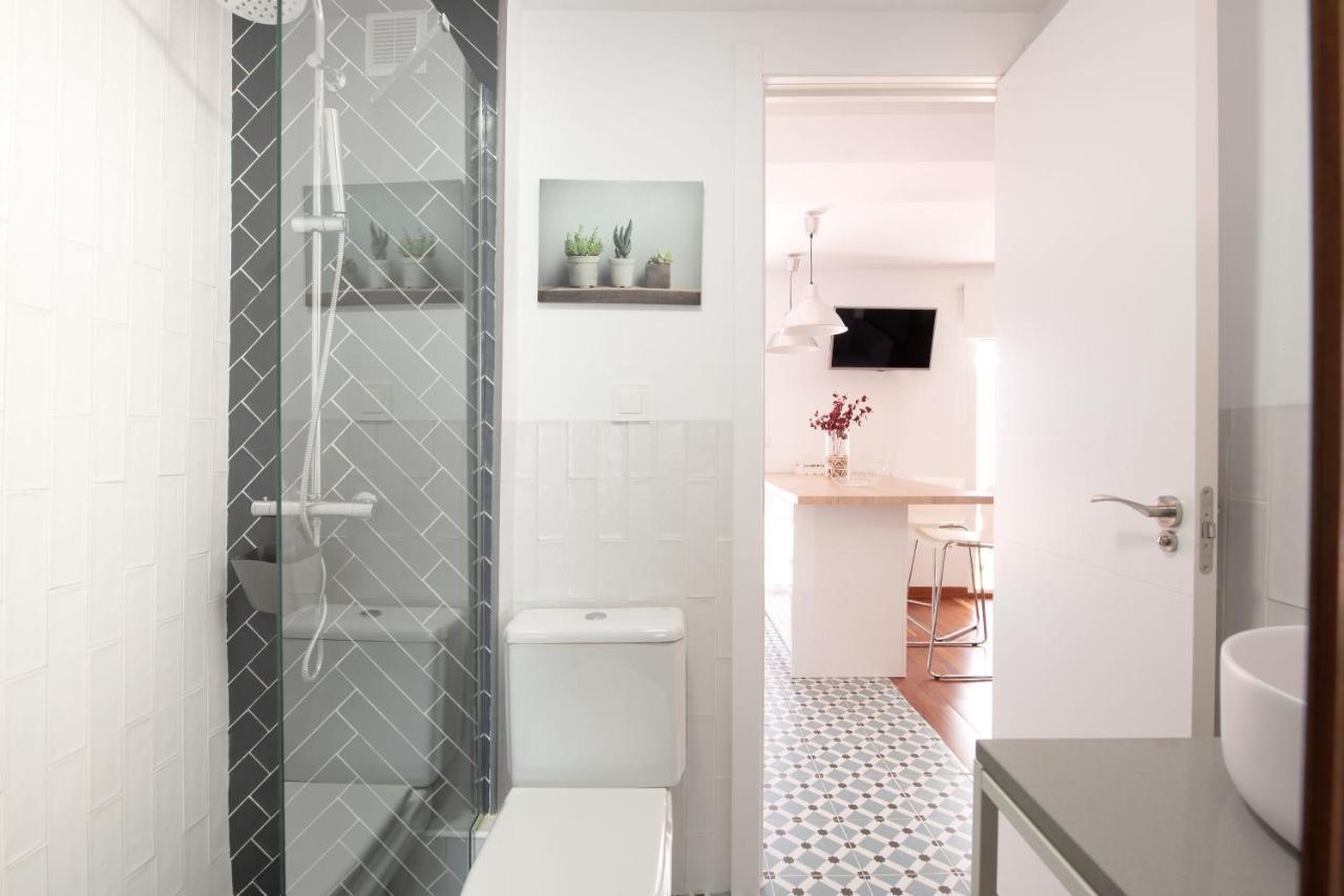 Calle San Jacinto, 57 Apartamento Sevilla Kültér fotó